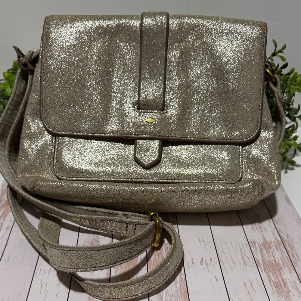 Fossil Elegant Metallic Shoulder Bag